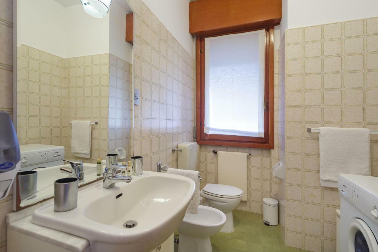 Appartamento Casa Anna Sea View, Pool, Parking & Wifi Rapallo Esterno foto